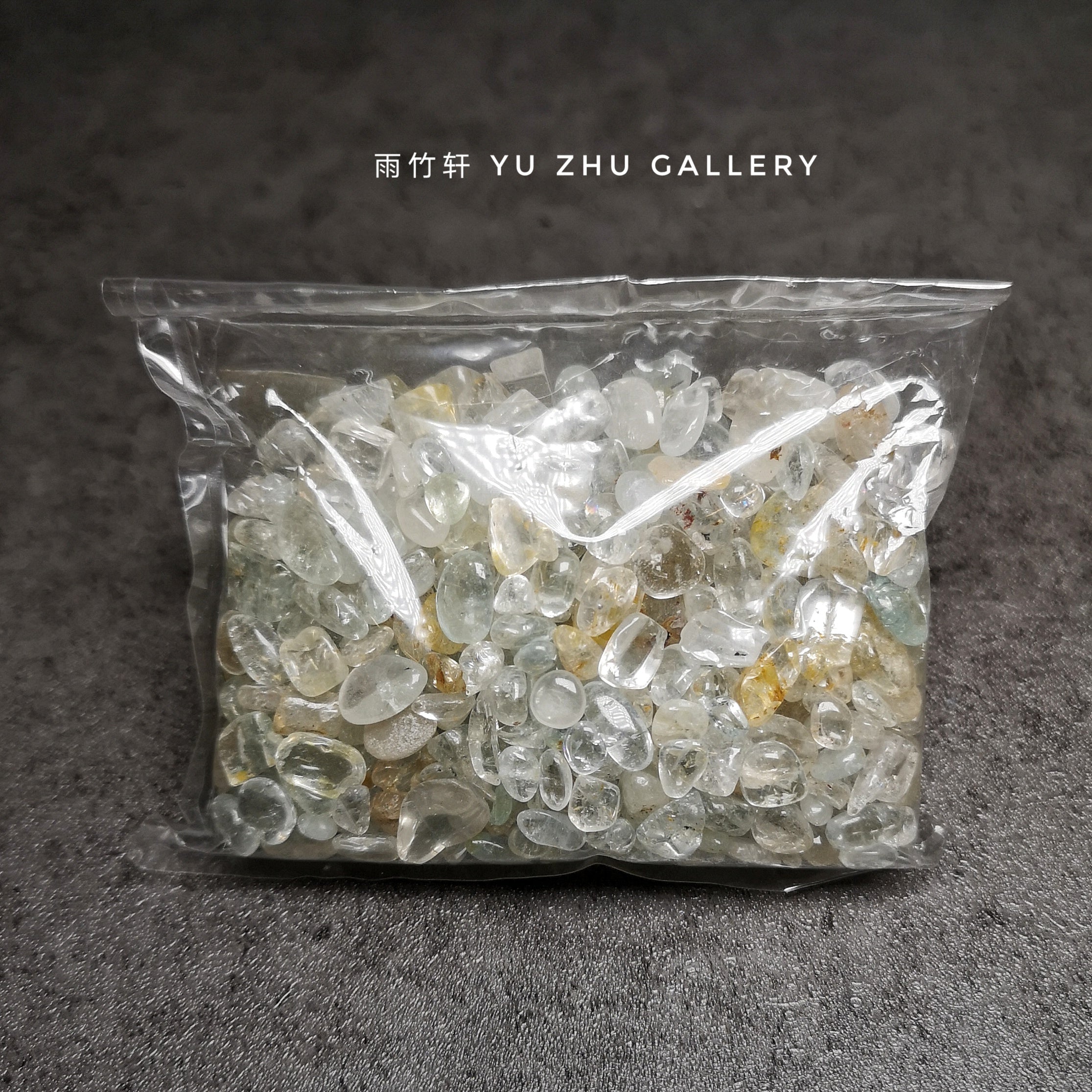 Topaz Chips Polished/Tumbled stones Pack 200grams – Yu Zhu Gallery 雨竹轩