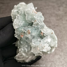 将图片加载到图库查看器，Apophylite Cluster 85mm*70mm*25mm
